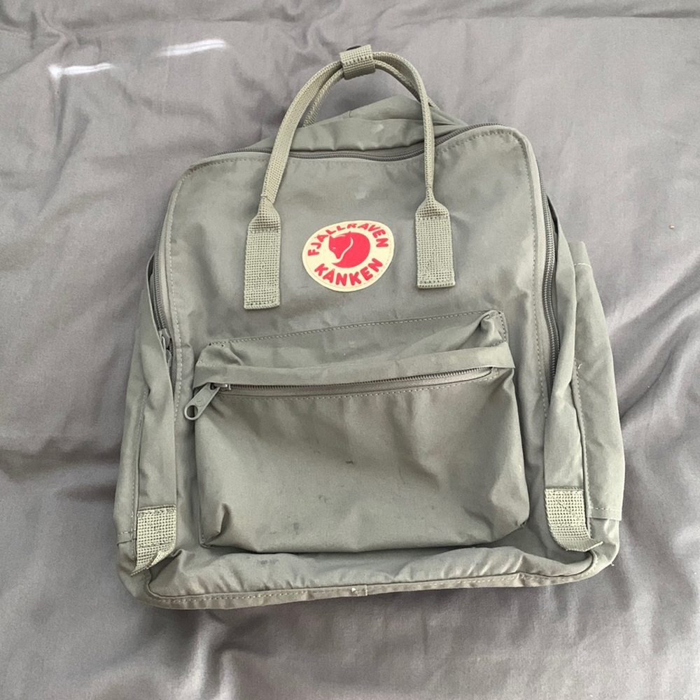Fjallraven kanken backpack